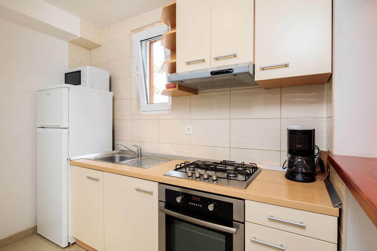 Pavao Apartments Vrboska Extérieur photo