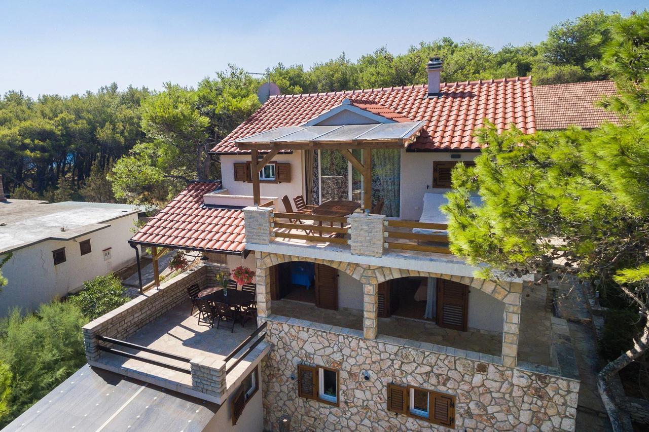 Pavao Apartments Vrboska Extérieur photo