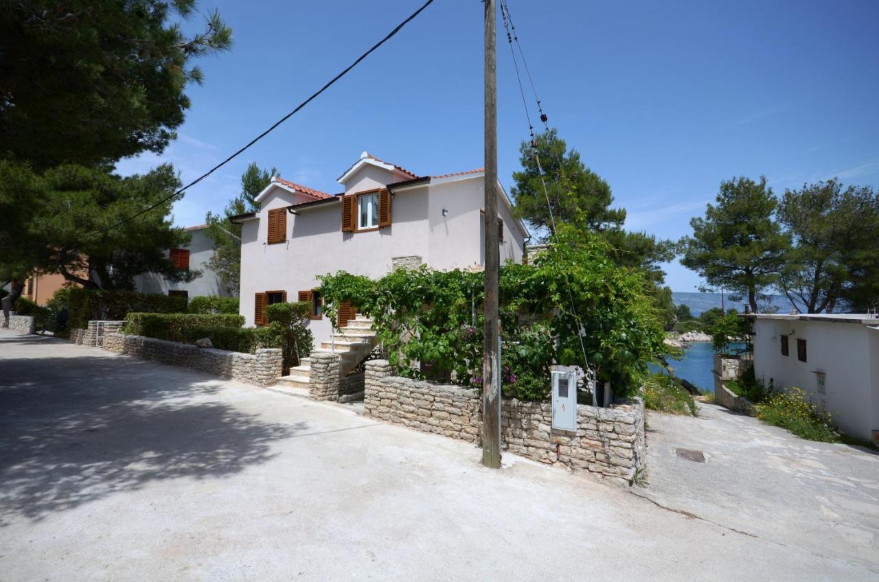 Pavao Apartments Vrboska Extérieur photo
